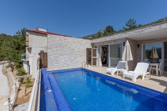 Villa Zeyno 1
