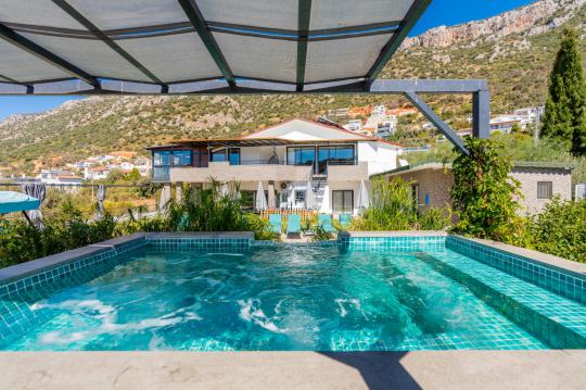Villa Moon