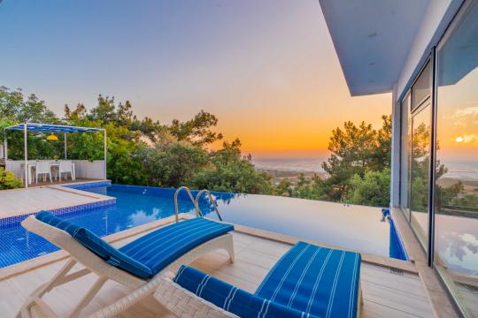 Villa Elif Üzümlü