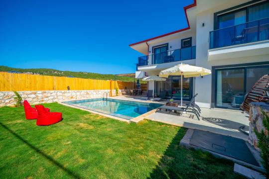 Villa Blue Moon