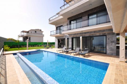 Villa Kuvars Kalkan