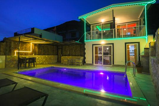 Villa More