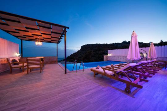 Villa Aklar 2