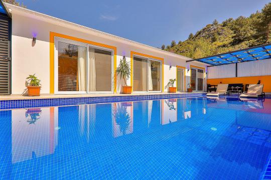 Villa Şirine